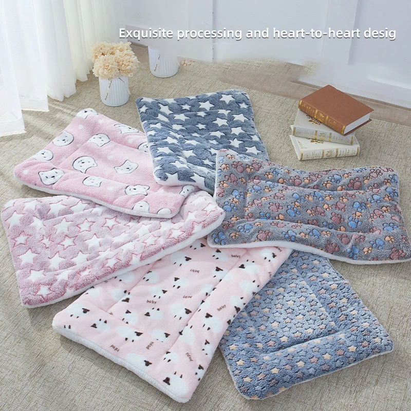 Flannel Pet Sleeping Mat Dog B - огляд і ціна Pet Supplies Wholesale