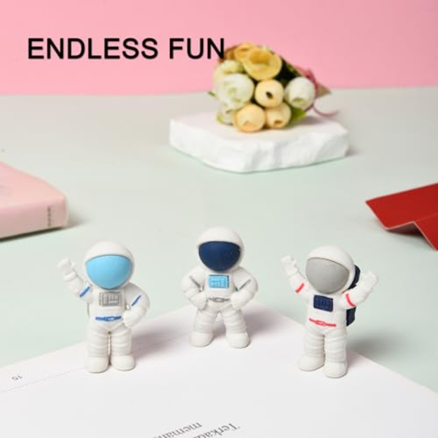 18Pcs Cute Outer Space Themed  - огляд і ціна Pet Supplies In Bulk